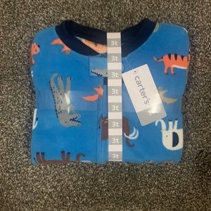 Brand New 3T Carter’s fleece footie pj’s!